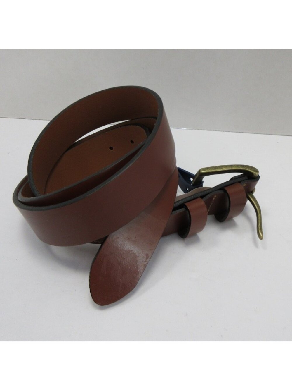 Tommy Hilfiger Belt 44 Tan Leather Casual Brass Buckle Classic NEW